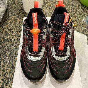 Nike Air Max 270 React ENG